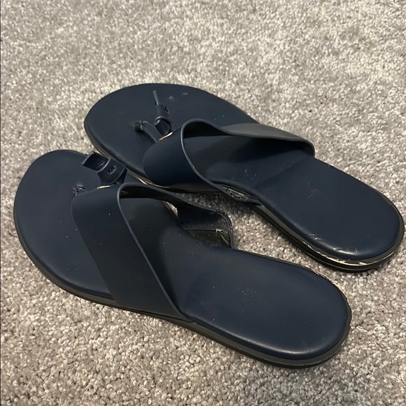 Michael Kors Navy Sandals - Picture 1 of 5